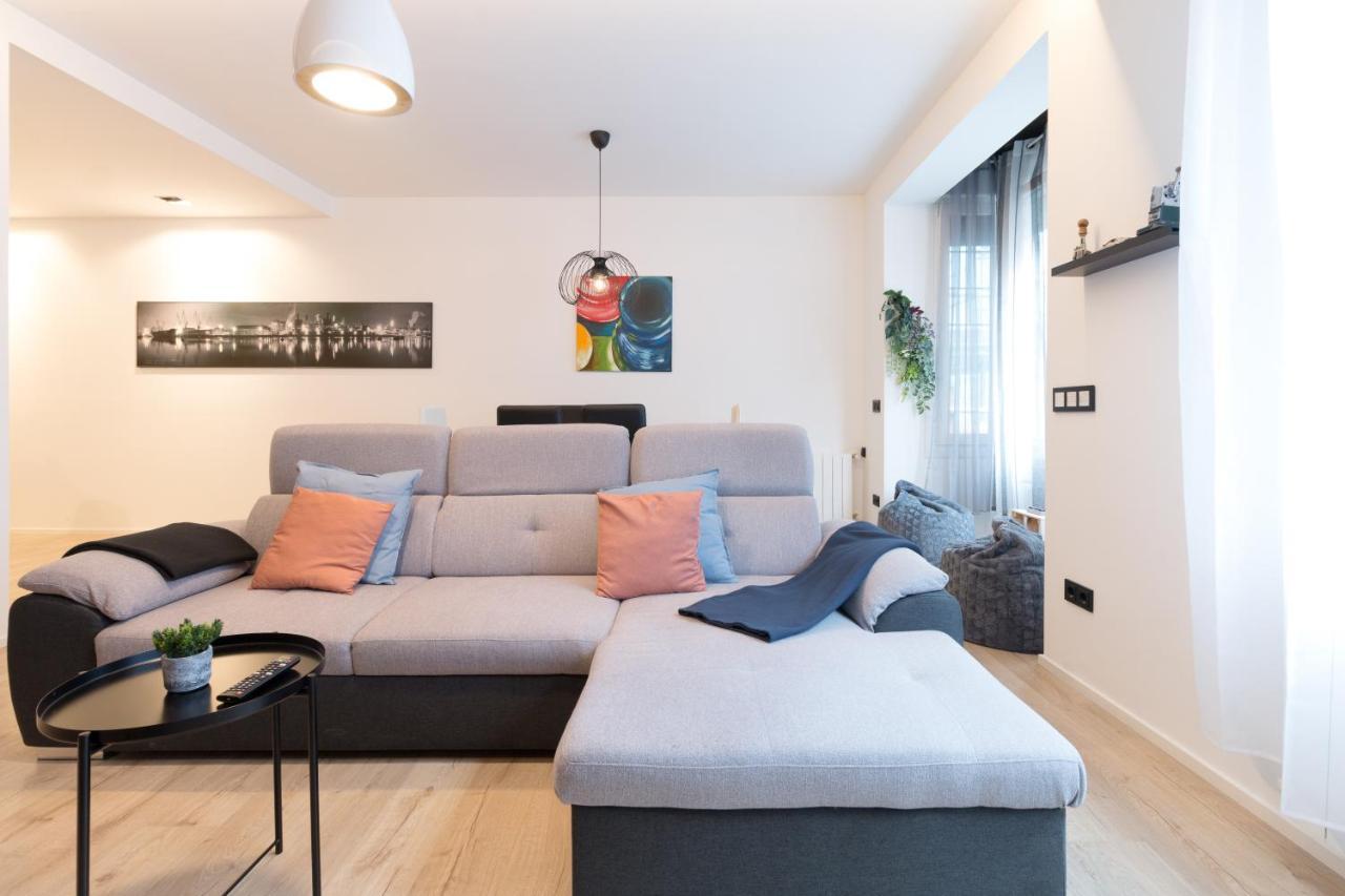 Moyua Luxe By Staynnapartments Bilbao Exteriör bild